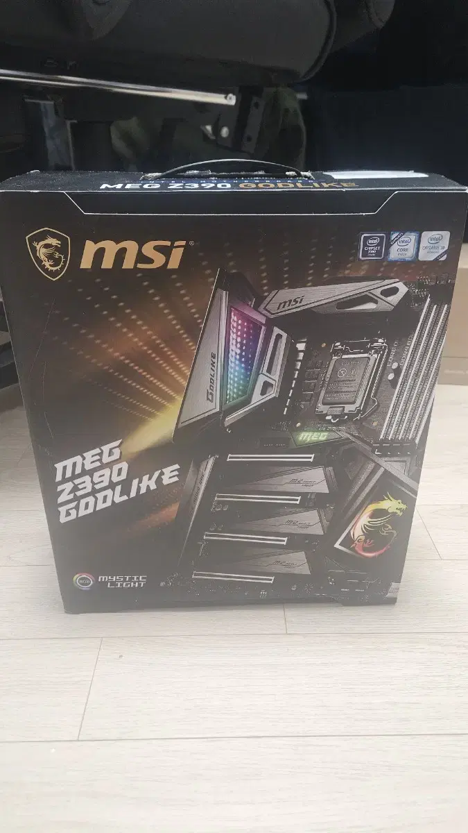 MSI MEG Z390 GODLIKE 팝니다.